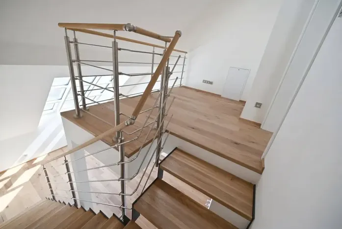 Prodej bytu 2+kk, Praha - Smíchov, 72 m2