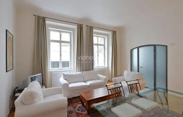 Pronájem bytu 2+kk, Praha - Malá Strana, Vlašská, 73 m2
