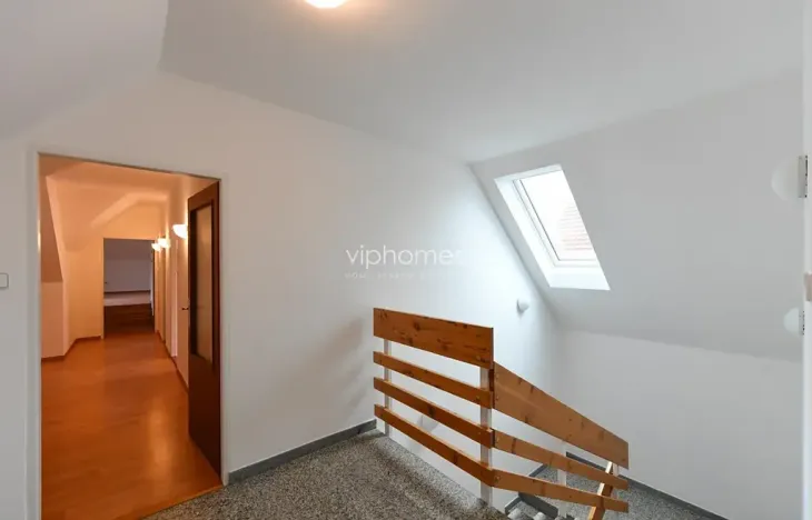 Pronájem kanceláře, Praha - Kunratice, Ke hrádku, 417 m2