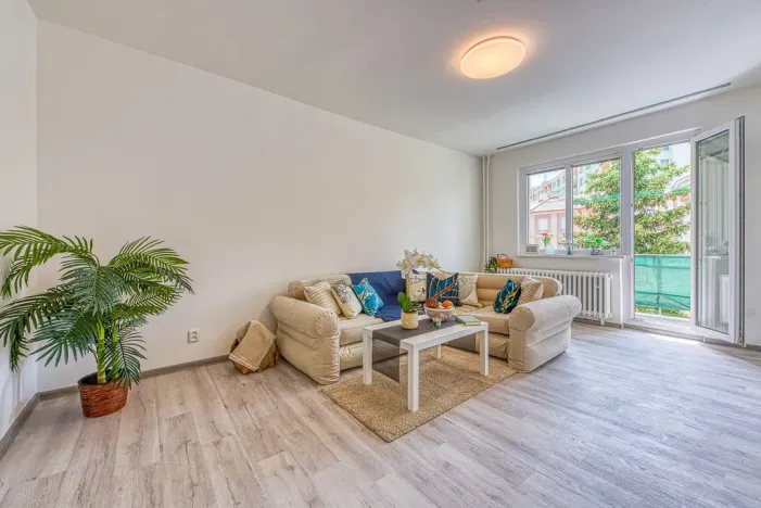 Pronájem bytu 2+1, Chomutov, Blatenská, 52 m2