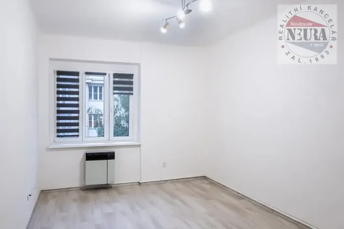 Pronájem bytu 2+kk, Praha - Nusle, Zdaru, 49 m2
