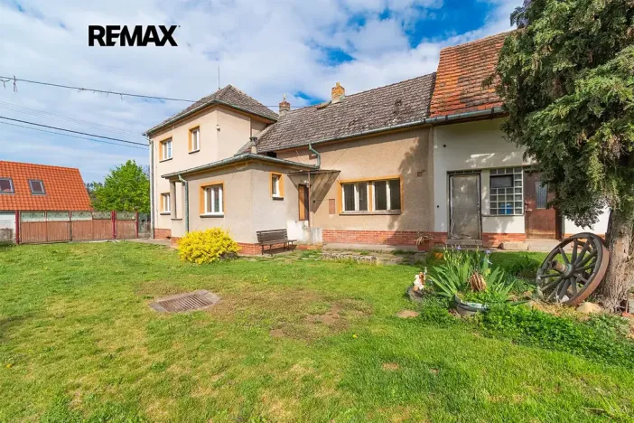 Prodej rodinného domu, Smědčice, 215 m2