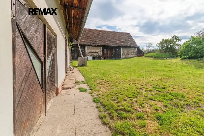 Prodej rodinného domu, Smědčice, 215 m2