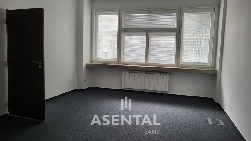 Pronájem kanceláře, Ostrava - Moravská Ostrava, Prokešovo náměstí, 124 m2