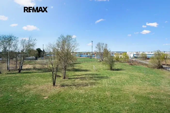 Prodej komerčního pozemku, Hradec Králové, 7896 m2