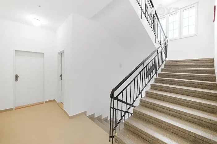 Prodej bytu 1+kk, Praha - Záběhlice, U zákrutu, 28 m2