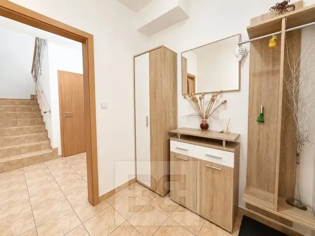 Pronájem bytu 3+kk, Modřice, Přízřenická, 90 m2