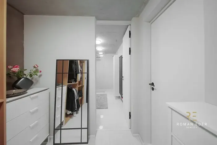 Prodej bytu 1+kk, Praha - Modřany, Československého exilu, 59 m2