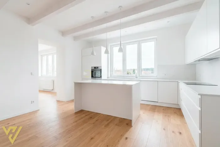 Prodej rodinného domu, Prysk - Dolní Prysk, 420 m2