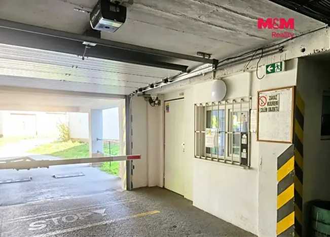 Prodej garážového stání, Brno - Žabovřesky, Voroněžská, 14 m2