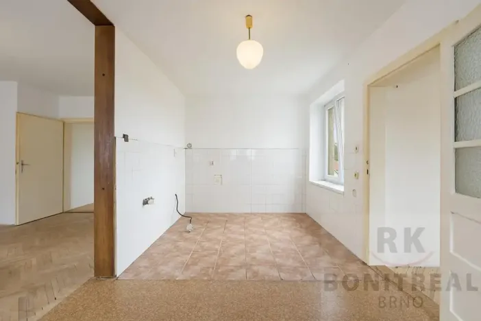 Prodej rodinného domu, Černá Hora, Budovatelská, 267 m2