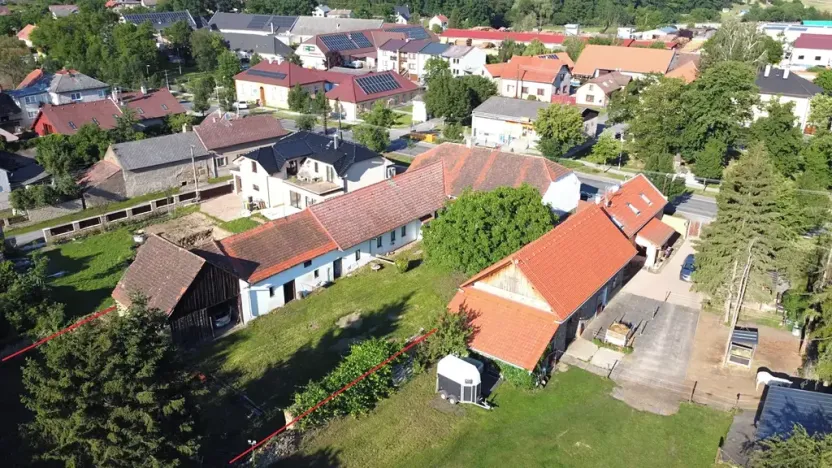 Prodej obchodního prostoru, Libomyšl, 634 m2