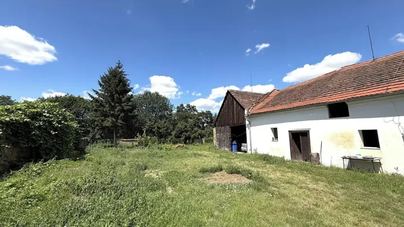 Prodej obchodního prostoru, Libomyšl, 634 m2