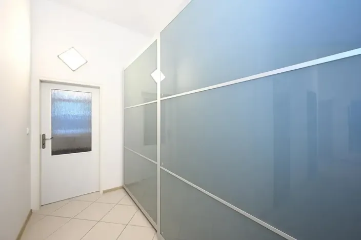 Pronájem bytu 3+1, Praha - Smíchov, Kroftova, 84 m2