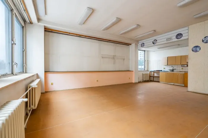 Pronájem obchodního prostoru, Hradec Králové - Nový Hradec Králové, třída Edvarda Beneše, 402 m2