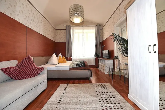 Prodej kanceláře, Praha - Vinohrady, Balbínova, 72 m2