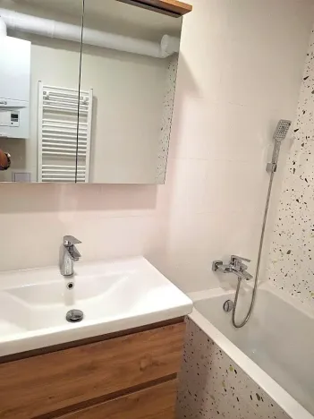 Pronájem bytu 2+1, Praha - Dejvice, Vítězné náměstí, 67 m2