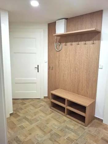 Pronájem bytu 2+1, Praha - Dejvice, Vítězné náměstí, 67 m2