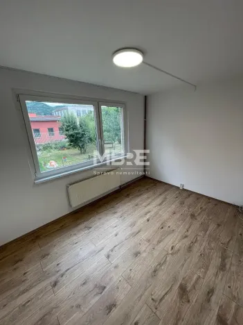 Pronájem bytu 2+kk, Děčín - Děčín V-Rozbělesy, Závodní, 42 m2