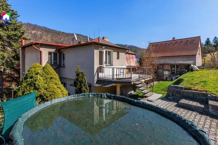 Prodej rodinného domu, Všenory, Černolická, 196 m2