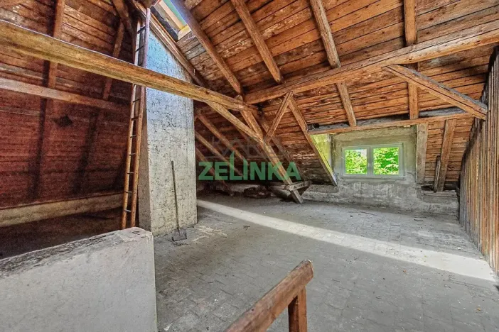 Prodej rodinného domu, Tlustice, 511 m2