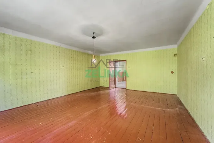 Prodej rodinného domu, Tlustice, 511 m2