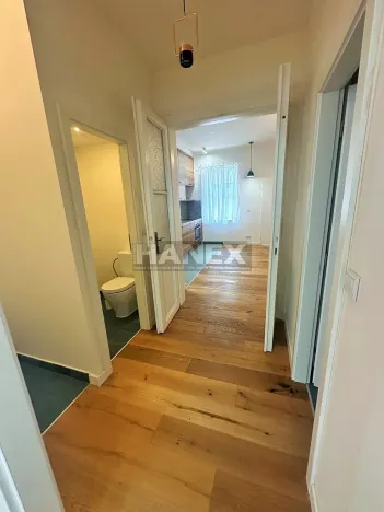 Pronájem bytu 1+1, Praha - Žižkov, Vlkova, 40 m2