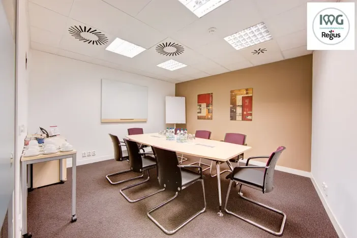 Pronájem kanceláře, Praha - Smíchov, Nádražní, 50 m2