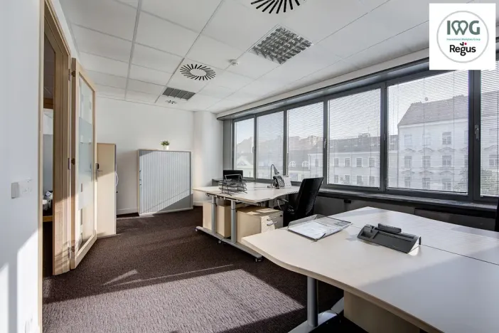 Pronájem komerční, Praha - Smíchov, Nádražní, 5 m2