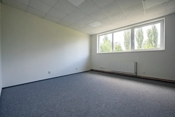 Pronájem skladu, Polička, T. Novákové, 753 m2