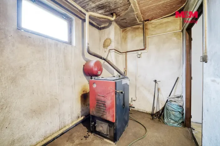 Prodej výrobních prostor, Bohy, 152 m2