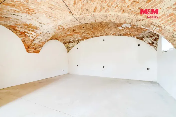 Prodej obchodního prostoru, Raspenava, Hejnická, 388 m2