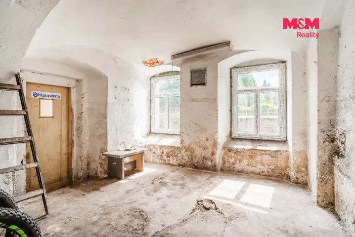 Prodej obchodního prostoru, Raspenava, Hejnická, 388 m2