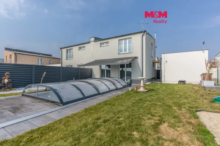 Prodej rodinného domu, Milovice - Mladá, Lipová, 99 m2