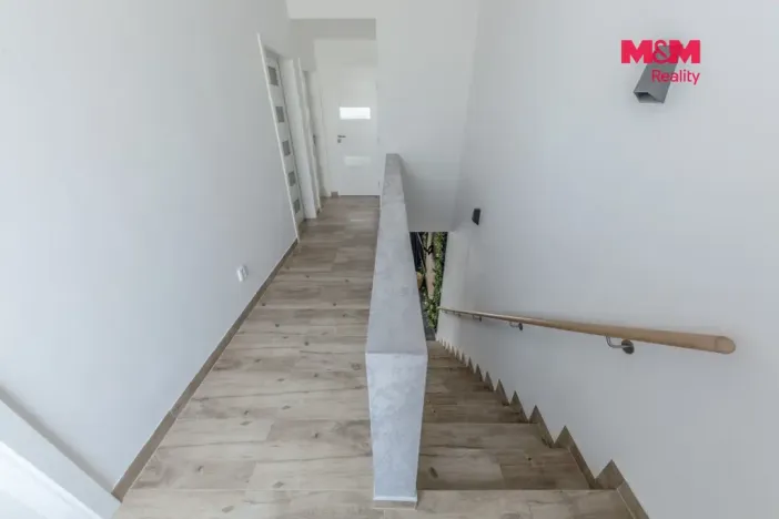 Prodej rodinného domu, Milovice - Mladá, Lipová, 99 m2