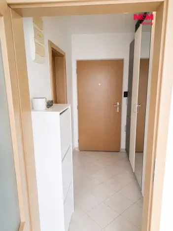 Prodej bytu 1+kk, Praha - Modřany, Pískařská, 38 m2