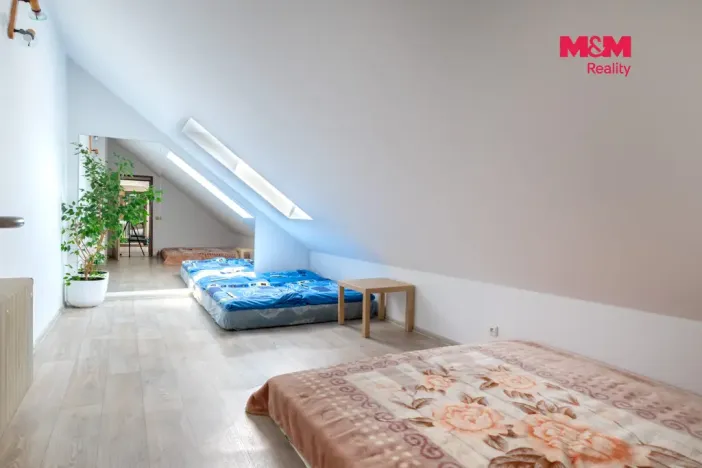 Prodej rodinného domu, Radomyšl, Spojovací, 367 m2