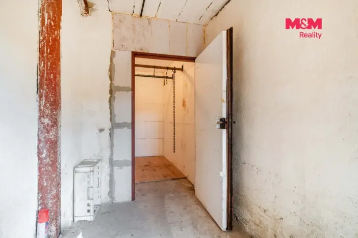 Prodej obchodního prostoru, Raspenava, Hejnická, 422 m2