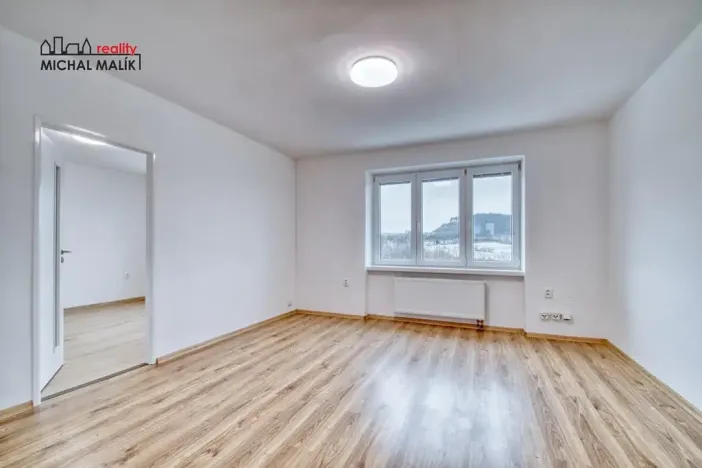 Pronájem bytu 2+1, Hranice, Cementářské sídliště, 56 m2