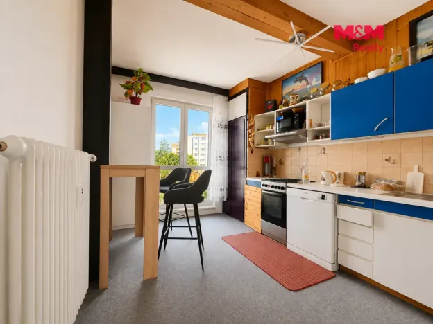 Prodej bytu 2+1, Nová Role, Tovární, 55 m2