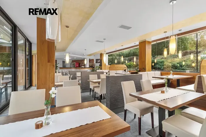 Prodej restaurace, Plzeň, Částkova, 489 m2