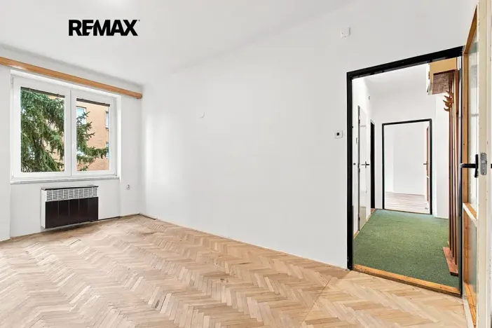 Prodej bytu 2+1, Přeštice, Smetanova, 52 m2