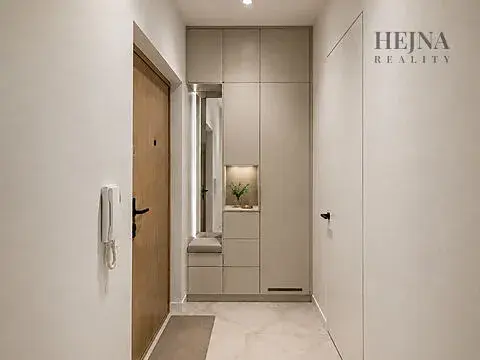 Prodej bytu 1+1, Ostrava, Polská, 26 m2