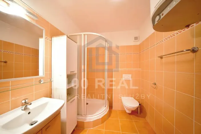 Pronájem bytu 1+1, Nové Město nad Metují, Kpt. Jaroše, 35 m2