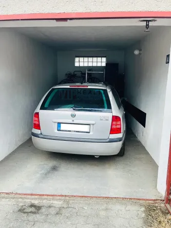 Prodej garáže, Brno, Krymská, 19 m2