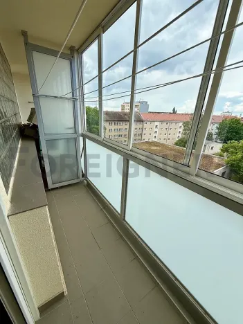 Pronájem bytu 3+1, Hradec Králové, Smetanovo nábřeží, 66 m2