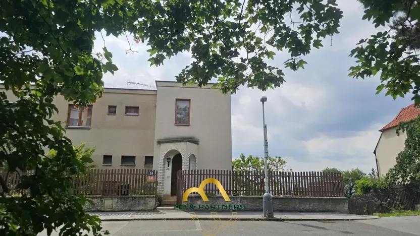 Prodej rodinného domu, Praha - Malešice, Rektorská, 240 m2