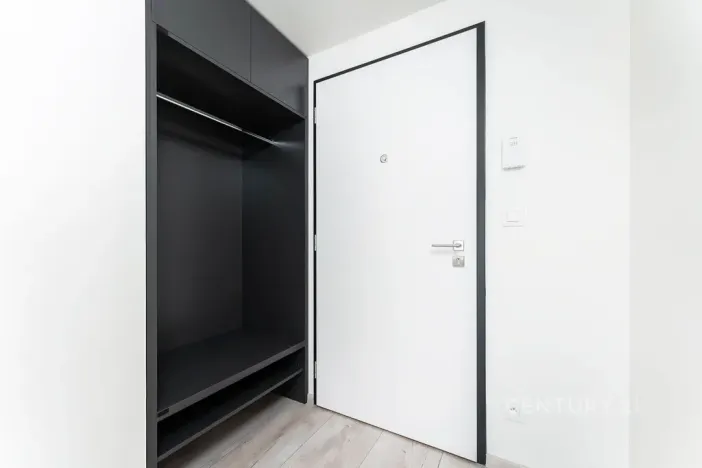 Pronájem bytu 1+kk, Praha, 38 m2