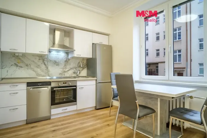 Pronájem bytu 1+1, Karlovy Vary, Jateční, 40 m2