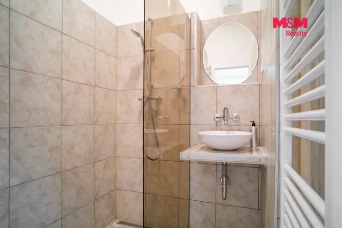 Pronájem bytu 1+1, Karlovy Vary, Jateční, 40 m2
